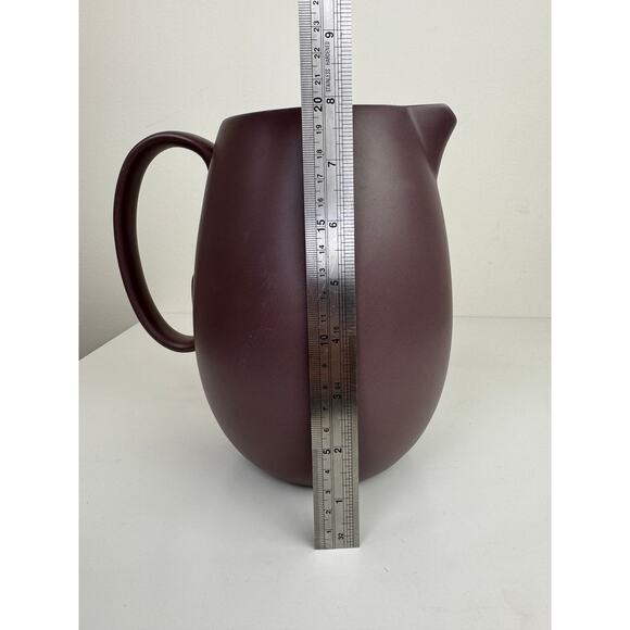 Vera Wang by Wedgwood Naturals Purple Large Portable Solid China Pitcher - Picture 6 of 8